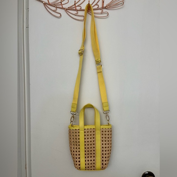 Universal Thread Yellow and Tan Mini Woven Bag - Picture 2 of 2